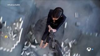 Cristina Pedroche feet photo thumbnail