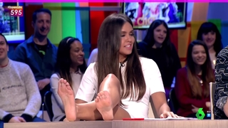 Cristina Pedroche feet photo thumbnail