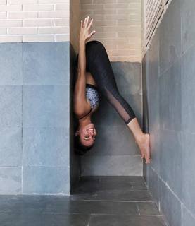 Cristina Pedroche feet photo thumbnail
