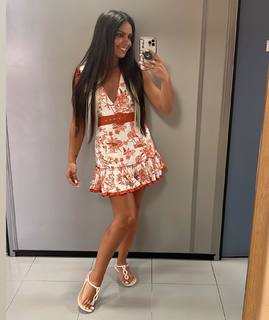 Cristina Pedroche feet photo thumbnail