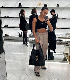 Cristina Pedroche feet photo thumbnail