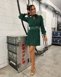 Cristina Pedroche feet photo thumbnail