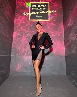 Cristina Pedroche feet photo thumbnail