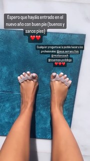 Cristina Pedroche feet photo thumbnail