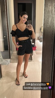 Cristina Pedroche feet photo thumbnail