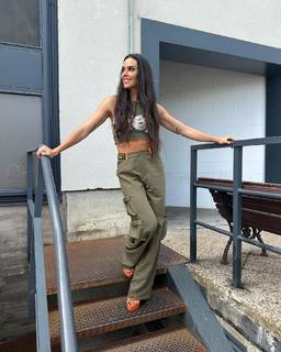 Cristina Pedroche feet photo thumbnail