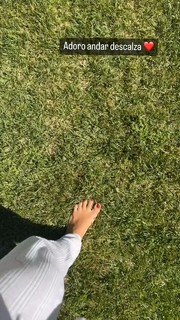 Cristina Pedroche feet photo thumbnail