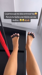 Cristina Pedroche feet photo thumbnail