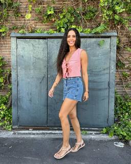 Cristina Pedroche feet photo thumbnail