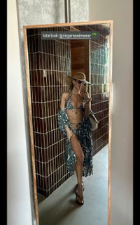 Cristina Porta feet photo 10