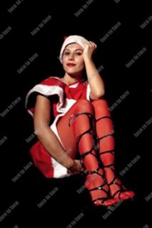 Cristina Scabbia feet photo thumbnail