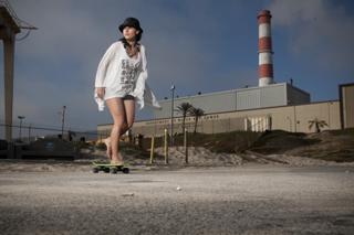 Cristina Scabbia feet photo thumbnail
