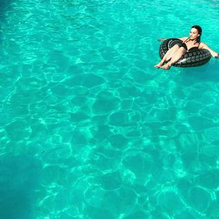 Cristina Scabbia feet photo thumbnail