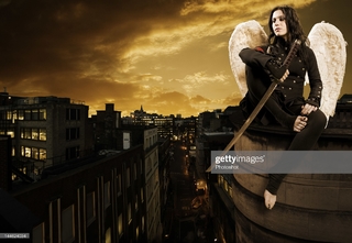 Cristina Scabbia feet photo thumbnail