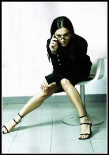 Cristina Scabbia feet photo thumbnail