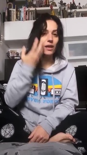 Cristina Scabbia feet photo thumbnail