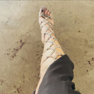 Cristina Scabbia feet photo thumbnail