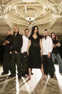Cristina Scabbia feet photo thumbnail