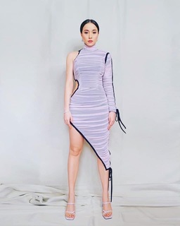Cristine Reyes feet photo 9