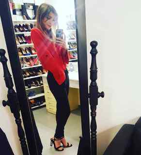 Cristinini feet photo 3