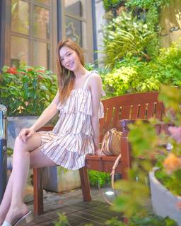 Crystal Fung feet photo 2