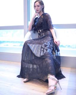 Crystal Fung feet photo 6