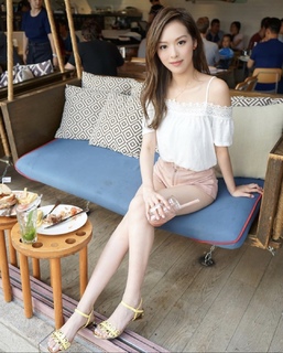 Crystal Fung feet photo 16