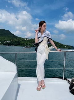 Crystal Fung feet photo 14