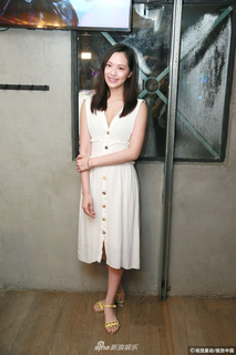 Crystal Fung feet photo 7