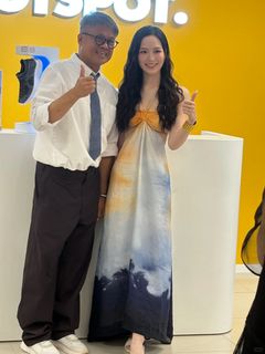 Crystal Fung feet photo 7