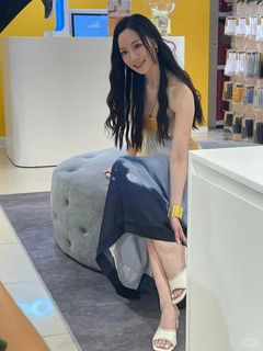 Crystal Fung feet photo 4