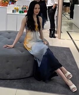 Crystal Fung feet photo 14