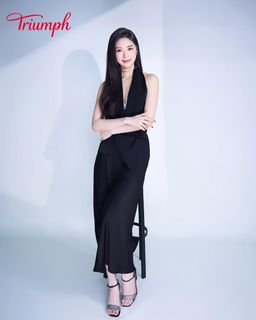 Crystal Fung feet photo 1