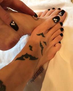 Crystal Inked feet photo thumbnail