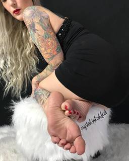 Crystal Inked feet photo thumbnail