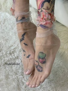 Crystal Inked feet photo thumbnail