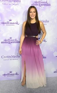 Crystal Lowe feet photo 2