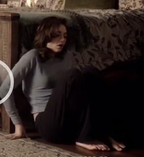 Crystal Reed feet photo thumbnail