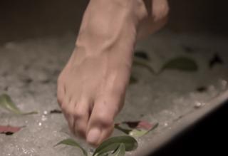 Crystal Reed feet photo thumbnail