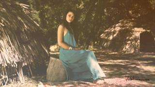 Crystal Reed feet photo thumbnail