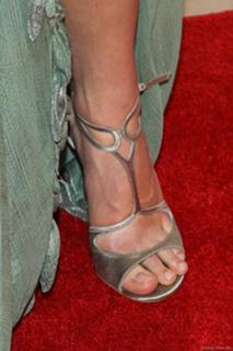 Crystal Reed feet photo thumbnail