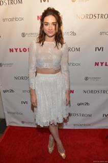 Crystal Reed feet photo thumbnail