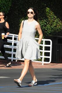 Crystal Reed feet photo thumbnail