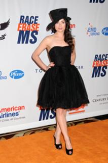 Crystal Reed feet photo thumbnail
