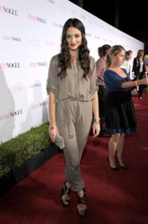 Crystal Reed feet photo thumbnail