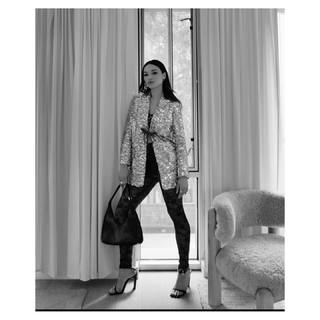 Crystal Reed feet photo thumbnail