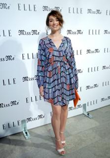 Crystal Reed feet photo thumbnail