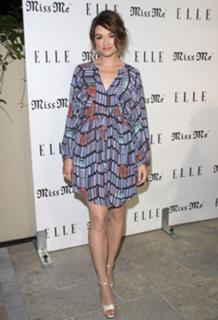 Crystal Reed feet photo thumbnail