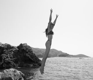 Crystal Reed feet photo thumbnail