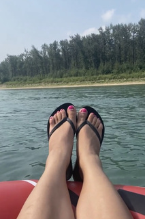 Crystle Lightning feet photo 8